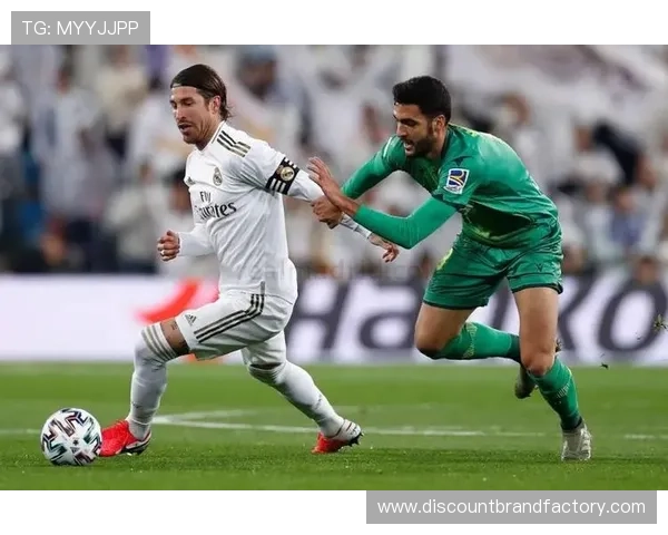 伊萨克 vs 约维奇：终结效率与战术适配性对比