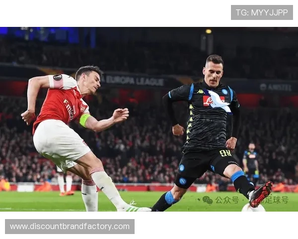 那不勒斯俱乐部运营争议凸显内部矛盾,近期球队表现稳定性面临考验 那不勒斯俱乐部运营争议凸显内部矛盾,近期球队表现稳定性面临考验