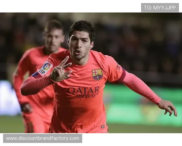 努涅斯与苏亚雷斯：乌拉圭中锋传承与断层分析